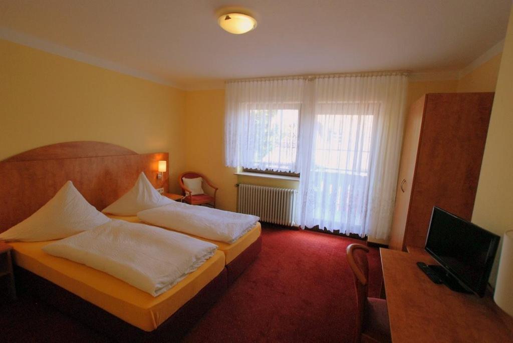 Hotel Weinberg هاغنو الغرفة الصورة